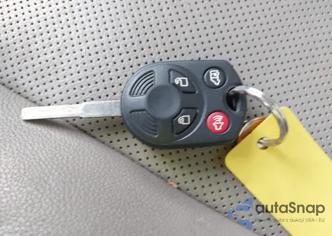 2017 Ford Transit Connect Titanium z USA, uszkodzony, nr VIN NM0GE9G73H1302361